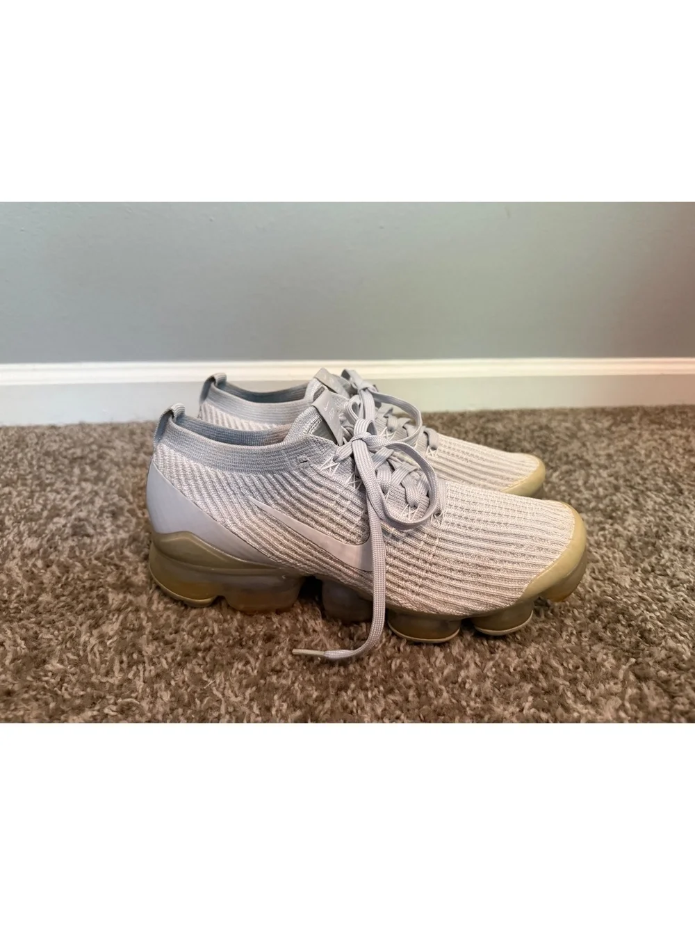 Nike Air Vapormax Flyknit 3 Sneakers Women’s 9.5